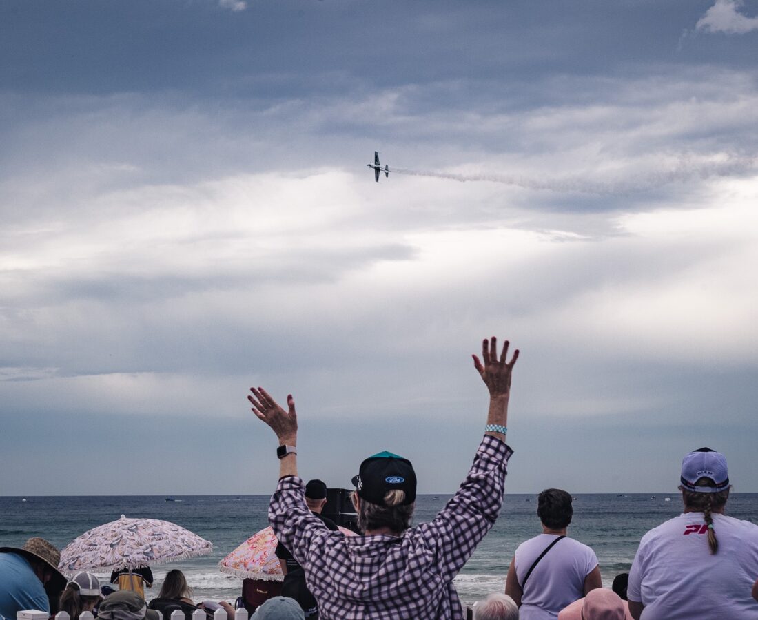 Spectators Fans Brand Ambasador Fying Plane Aarron Deliu